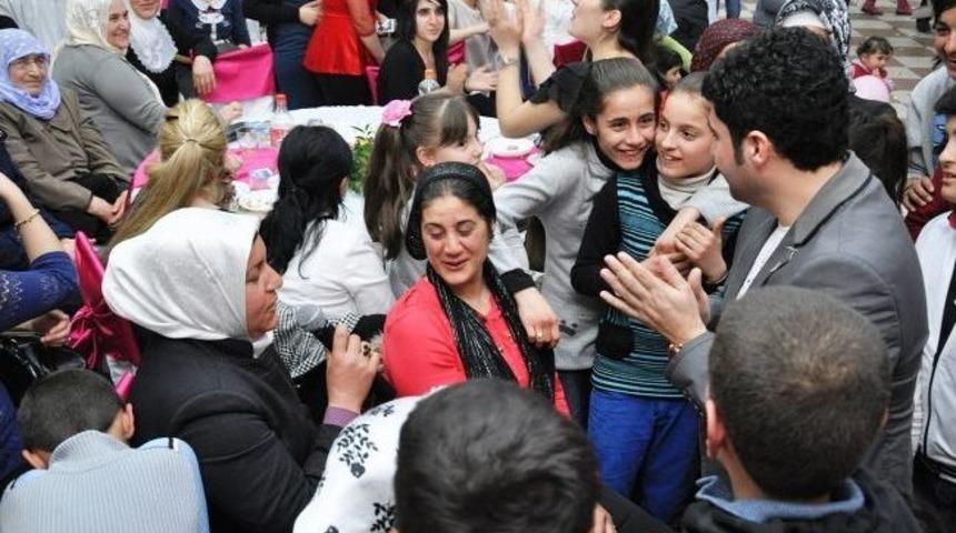 Siverek Belediyesi'nden Kadınlar Gecesi