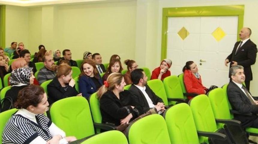 Gaziantepli Annlere &ldquo;&ccedil;ocuklarınızı Mutlaka Anaokuluna G&ouml;nderin&rdquo; Kodnferansı