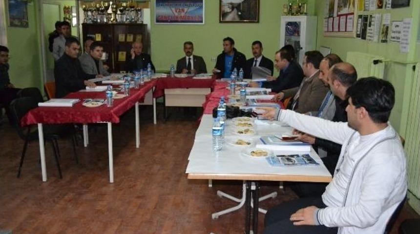 Van’da ‘gençlik Merkezleri’ Toplantısı