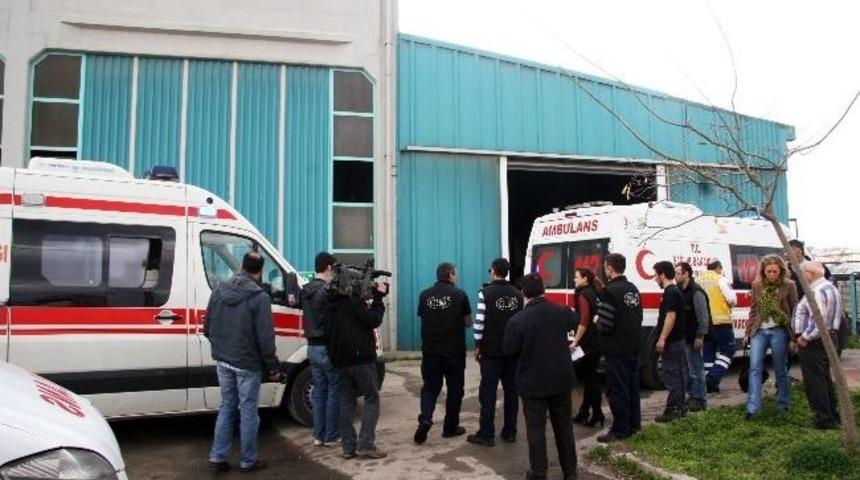 Bursa&rsquo;da Fabrika Yangınında 14 İş&ccedil;i Hastanelik Oldu