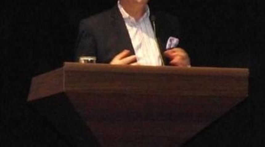 Başkan Tartan, Gen&ccedil;lere &Ouml;rg&uuml;tl&uuml; Olma Ve Siyasete Girme &Ccedil;ağrısı Yaptı