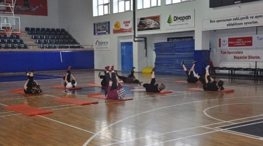 Kadınlara Y&ouml;nelik Yeni Sağlıklı Yaşam Dersi