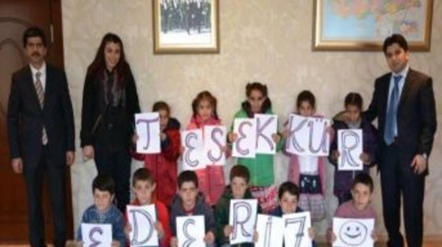 Sasonlu Miniklerden Kaymakam Y&ouml;r&uuml;k'e Teşekk&uuml;r Ziyareti