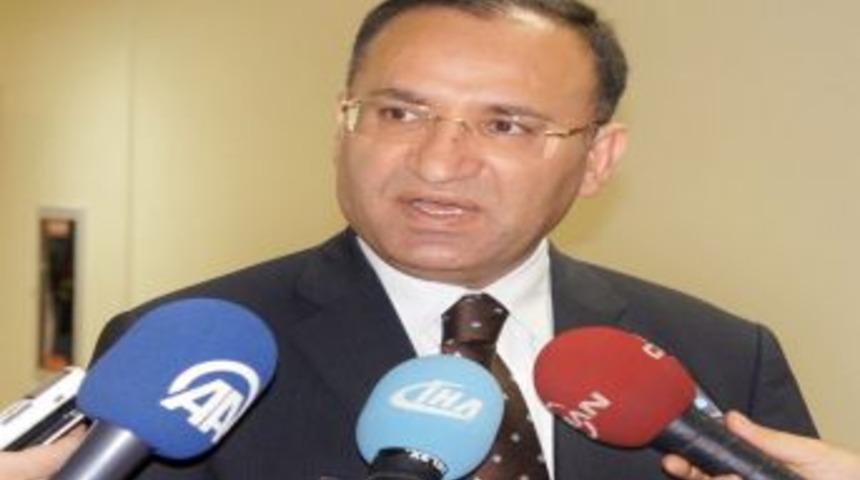 Bozdağ: Almanya&rsquo;daki Yangında Polis Ve Savcılık Hi&ccedil;bir Ihtimali Dışlamamalı