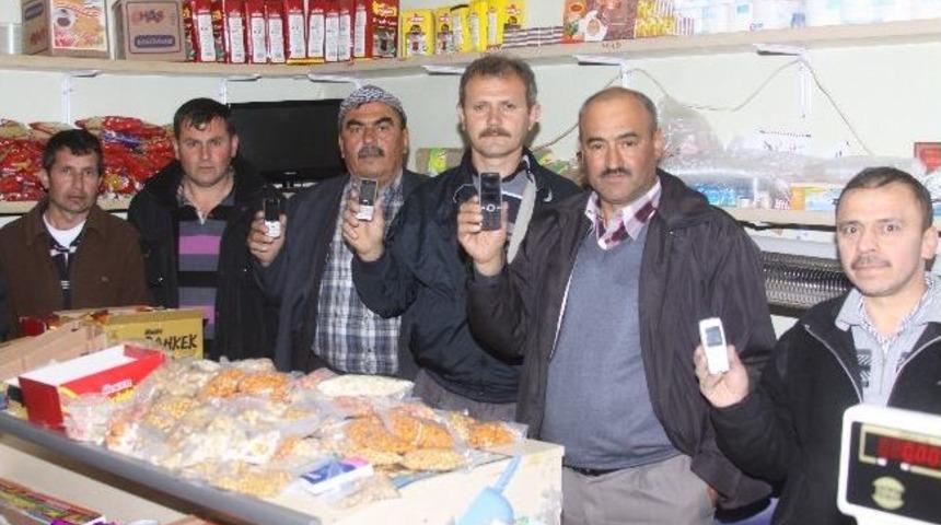 Aydınlar K&ouml;y&uuml;n&uuml;n Dış D&uuml;nyaya İle Bağlantısı Koptu