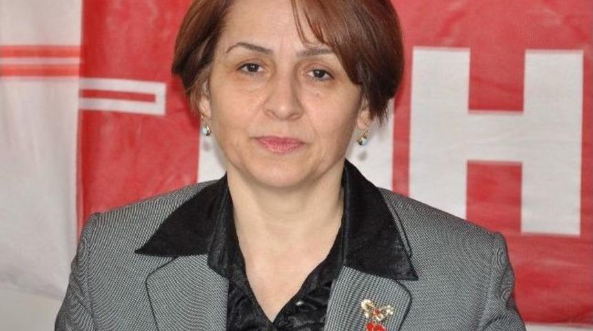 Mhp Kadın Kolları, İstiklal Marşı&rsquo;nın Kabul&uuml;n&uuml;n Yıld&ouml;n&uuml;m&uuml;n&uuml; Kutladı