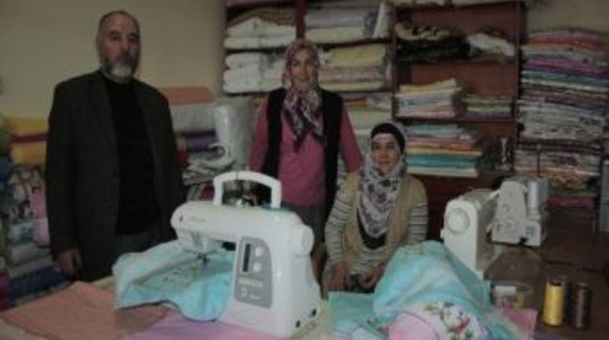 Evini İmalathaneye &Ccedil;evirdi