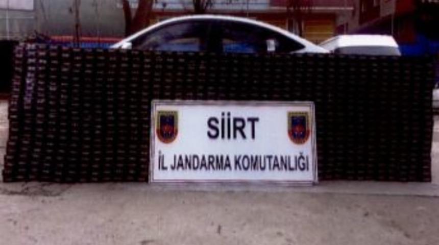 Baykan'da 12 Bin 856 Paket Ka&ccedil;ak Sigara Ele Ge&ccedil;irildi