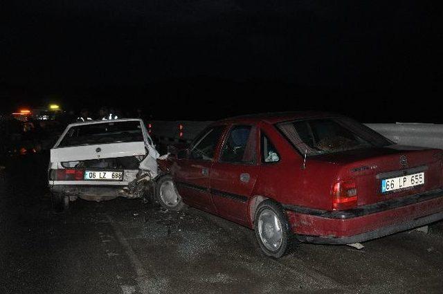 Kırıkkale'de Zincirleme Trafik Kazası: 1 Ölü