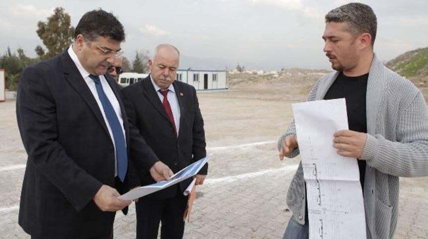 Bornova'da Sokak Arasında Pazar Kalmıyor