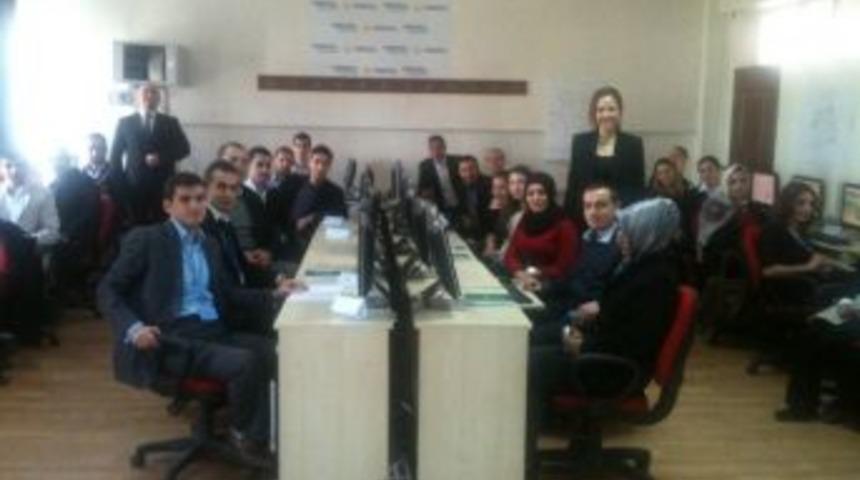 25 Kişilik &Ccedil;ağrı Merkezi Faaliyet Aşamasında