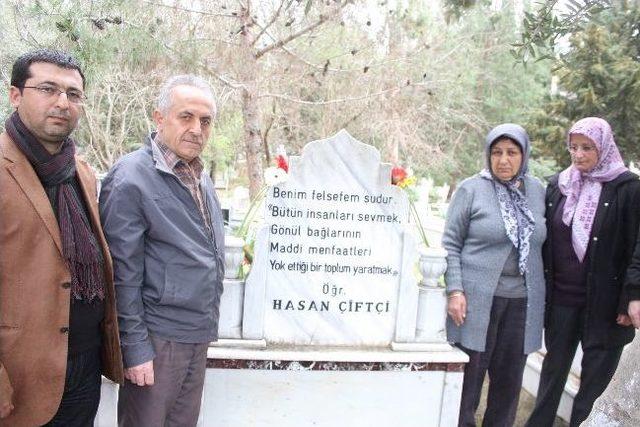 İmam Hatip Öğrencileri Hasan Çiftçi’yi Unutmadı