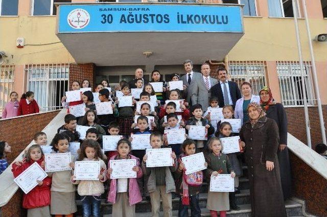 Ayın Öğrencileri Ödüllerini Aldı