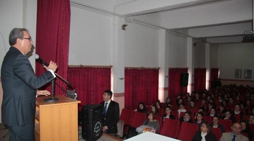 Nevşehir Belediye Başkanı &Uuml;nver Gen&ccedil;lere Seslendi: