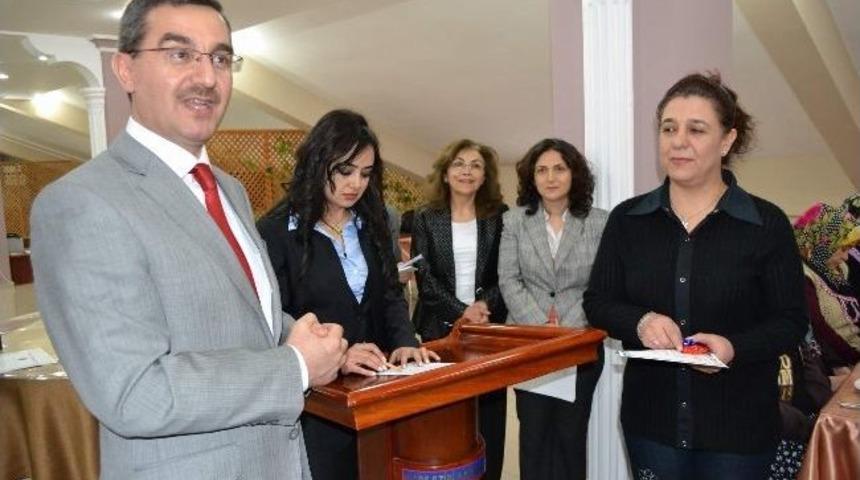 Avukatlardan Cezaevinde Kalan Kadınlara Ödül