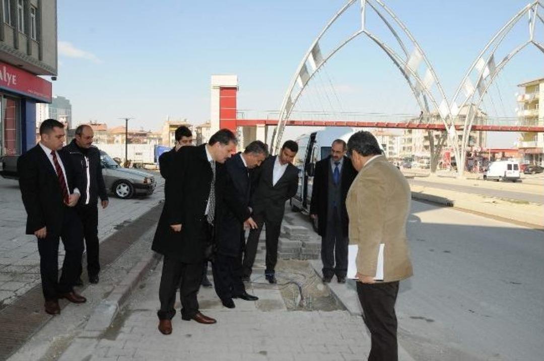 Belediye Başkanı &Ccedil;akır &Ccedil;alışmaları İnceledi