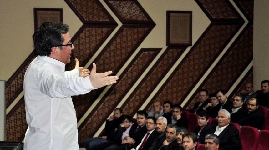 Mehmet Akif Ersoy, Ufuk Kolaji'nde Anıldı