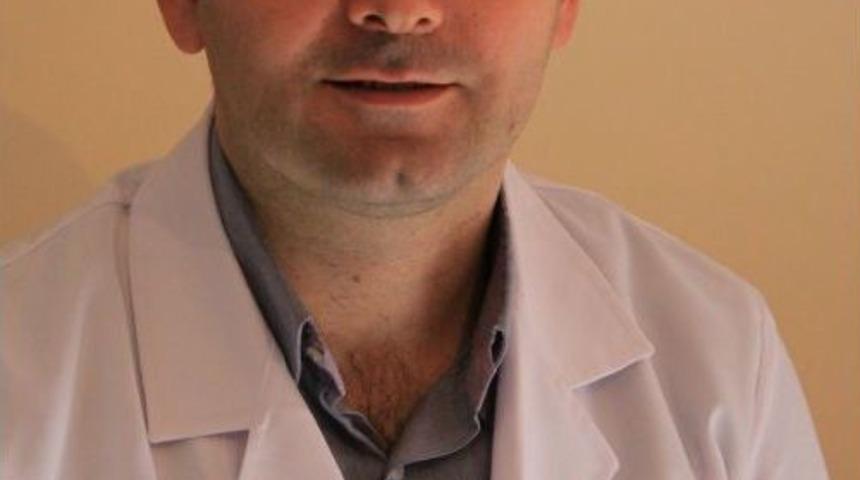 Kız &Ccedil;ocuklarında Kal&ccedil;a &Ccedil;ıkıklığı, Erkeklere G&ouml;re 4 Kat Fazla