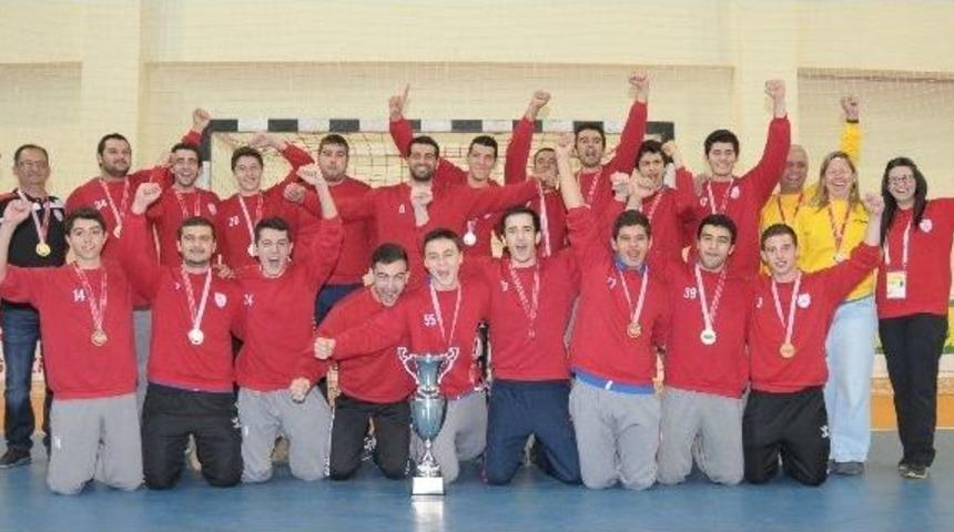 Konak’ta Çifte Mutluluk