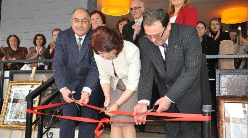 &Uuml;&ccedil; Boyutlu Resim Sergisi