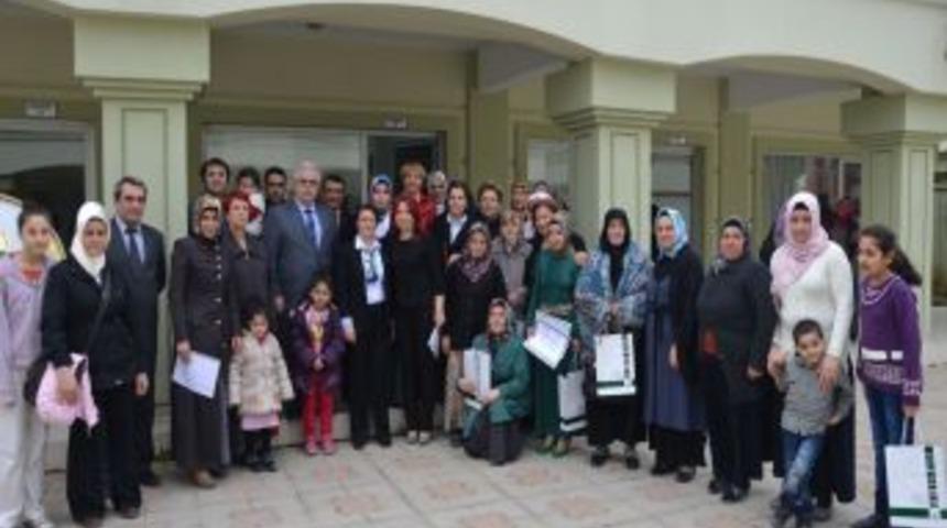 Gelin Kaynana Okuma Yazma &Ouml;ğrendi