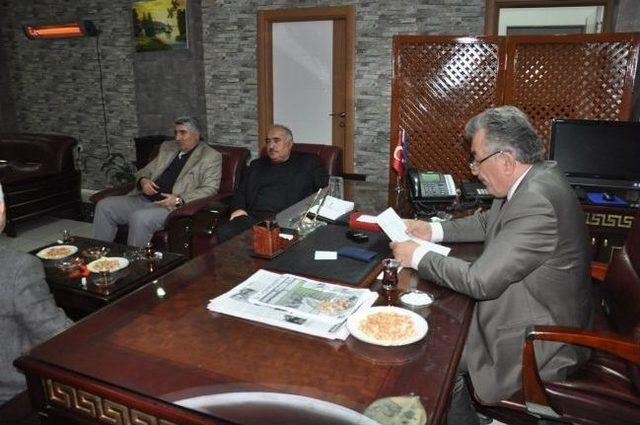 Siirt Lisesi Mezunları Derneği'nden Belediyeye Ziyaret