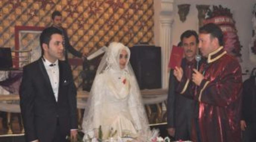 Karabalık Nikah Kıydı