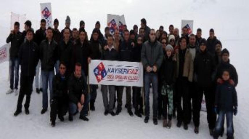 Kayserigaz Doğa Sporları Kul&uuml;b&uuml; Erciyes&rsquo;te
