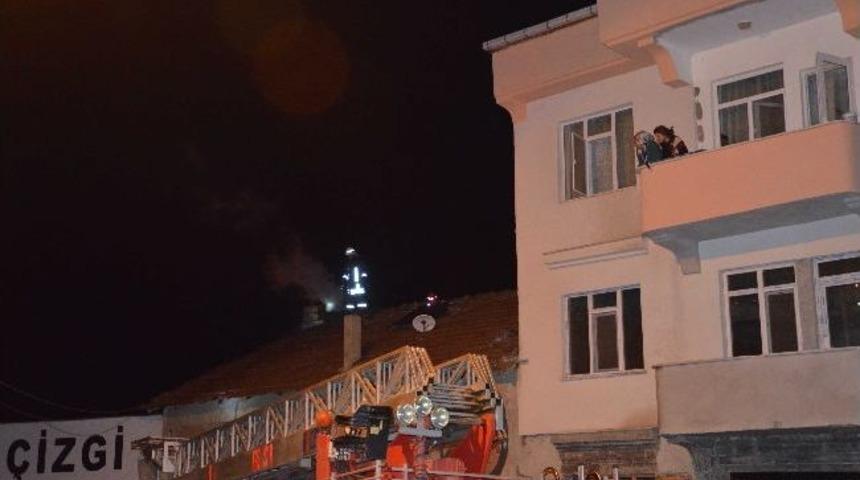 Tosya&rsquo;da Baca Yangını Korkuttu