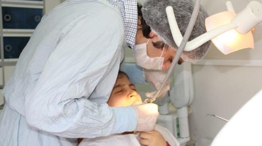 Yibo&rsquo;larda Ağız Ve Diş Sağlığı Tedavisi