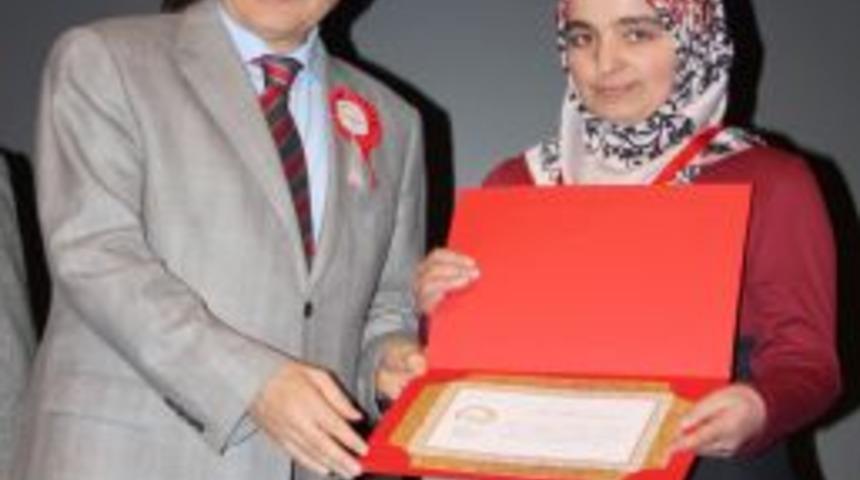 Sivas'ta Kadın &Ccedil;ift&ccedil;iler Kıyasıya Yarıştı