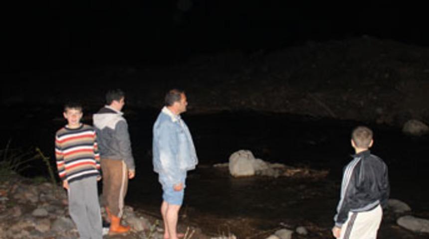 22 tonluk k&ouml;pr&uuml;y&uuml; &ccedil;aldılar