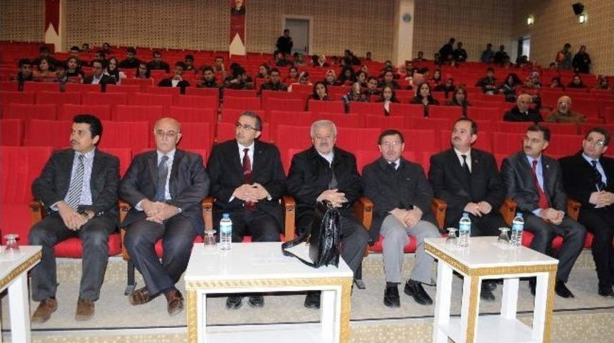 7 Aralık &Uuml;niversitesi&rsquo;nde Mehmet Akif Ersoy Ve İstiklal Marşı Konferansı