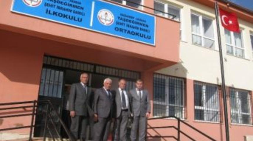 Araban İl&ccedil;e Milli Eğitim M&uuml;d&uuml;r&uuml; G&uuml;ndeş K&ouml;y Okullarında İncelemelerde Bulundu