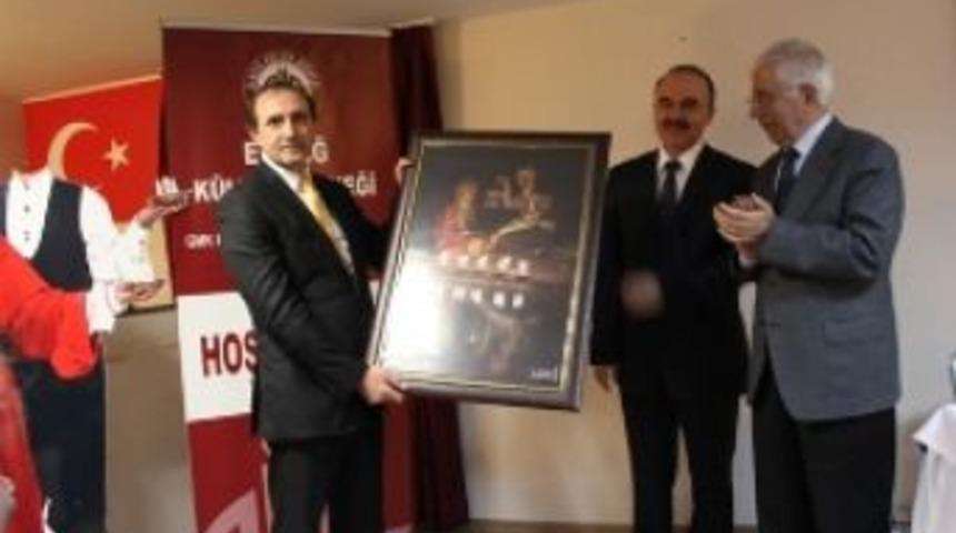 Vali Erol'dan Elazığ K&uuml;lt&uuml;r Derneğine ziyaret