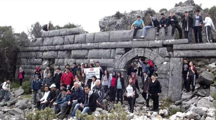 Burdosk Kayıp Şehir Millias'ı Gezdi