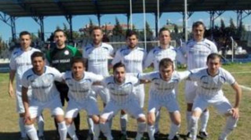 Geliboluspor azimle ilerliyor