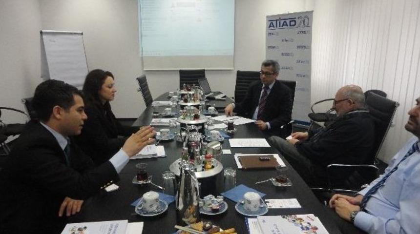 Aksoy, Almanya'daki T&uuml;rk Kuruluşlarını Ziyaret Ediyor