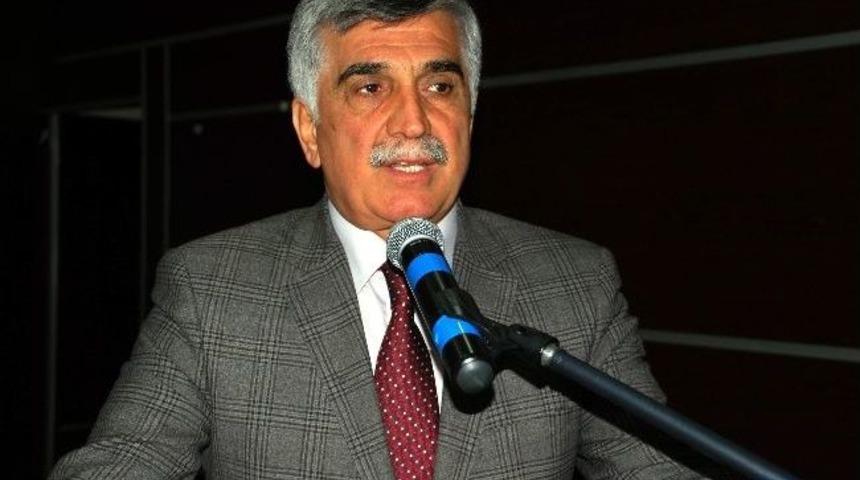 Başkan B&uuml;y&uuml;kaslan &Ccedil;ocuklara Hitap Etti