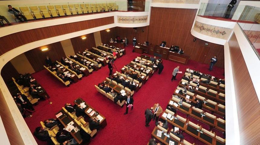 Ankara B&uuml;y&uuml;kşehir Belediye Meclisi&rsquo;nde &Ccedil;arşı Yangını Konuşuldu