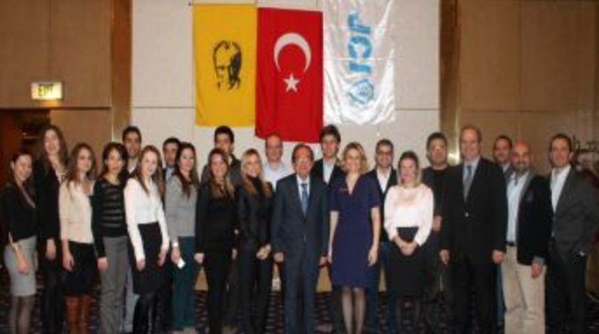 &lsquo;İzmir'in &Uuml;retim Dokusuyla Buluşan Fuarlar Başarılı Oluyor&rsquo;