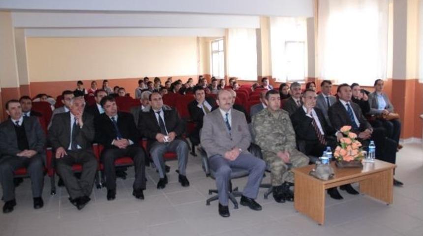 &Ccedil;ıldır&rsquo;da İstiklal Marşının Kabul&uuml;n&uuml;n 92. Yılı Kutlandı