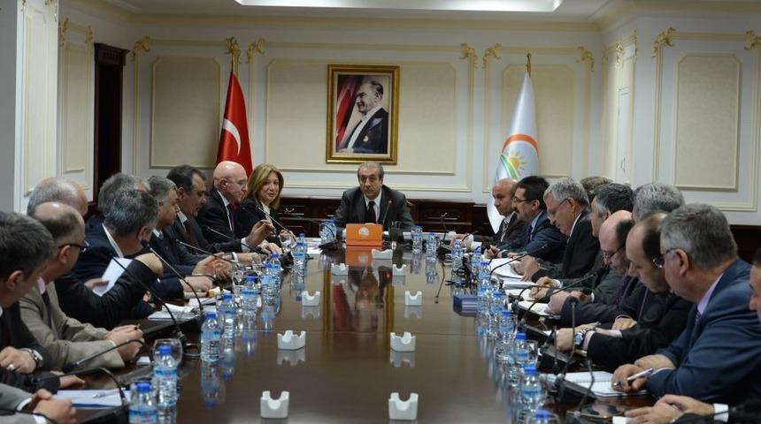 İzmir&rsquo;de Tarım Ve Gıda Zirvesi Yapılacak