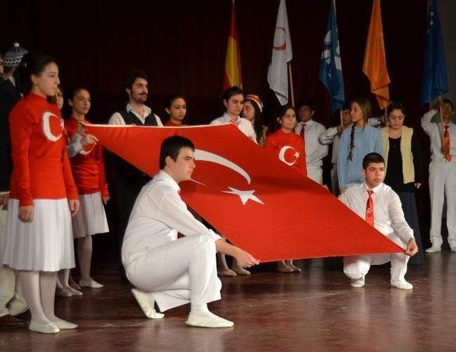 İstiklal Marşının Kabulünün 92. Yılı Kutlandı