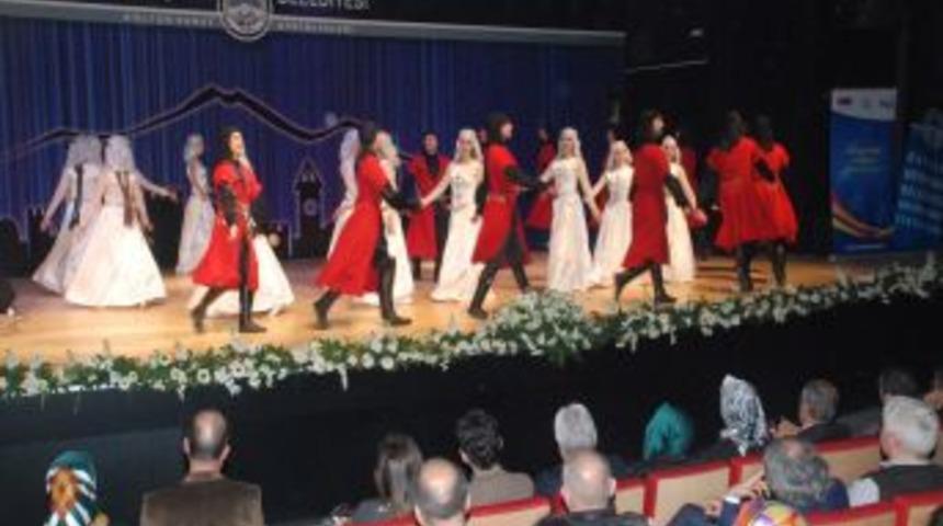 'K&uuml;lt&uuml;r Ve Sanatın Kalbi Kayseri&rsquo;de Atacak'