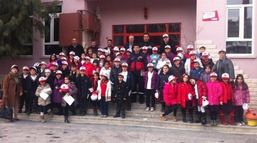 Minik &Ouml;ğrencilere İtfaiye Tanıtıldı