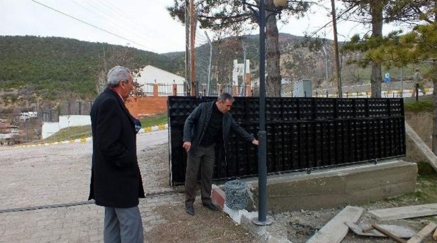 Koyulhisar Belediye Başkanı Eren İncelemelerde Bulundu