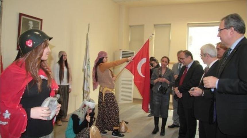 İstiklal Marşımızın Kabul&uuml;n&uuml;n 92. Yılı Kutlandı