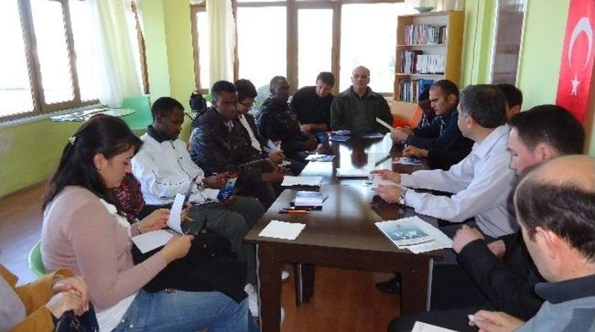 Misafir &Ouml;ğrenciler Kahvaltıda Buluştu