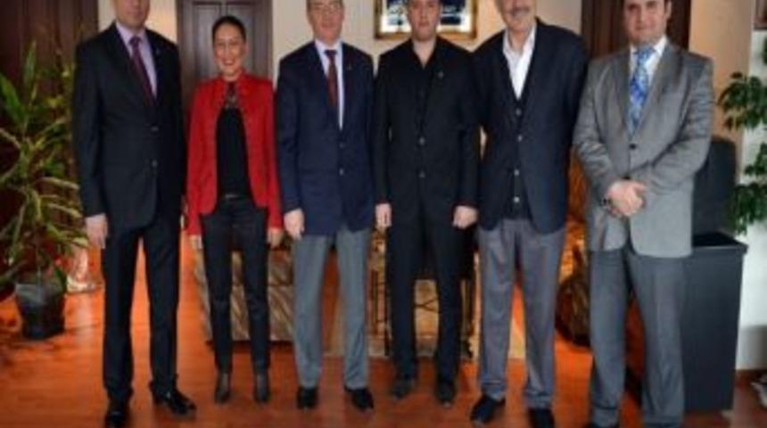 Bbp Y&ouml;neticileri T&uuml;rkiye Gazetesi Ve İha&rsquo;yı Ziyaret Etti